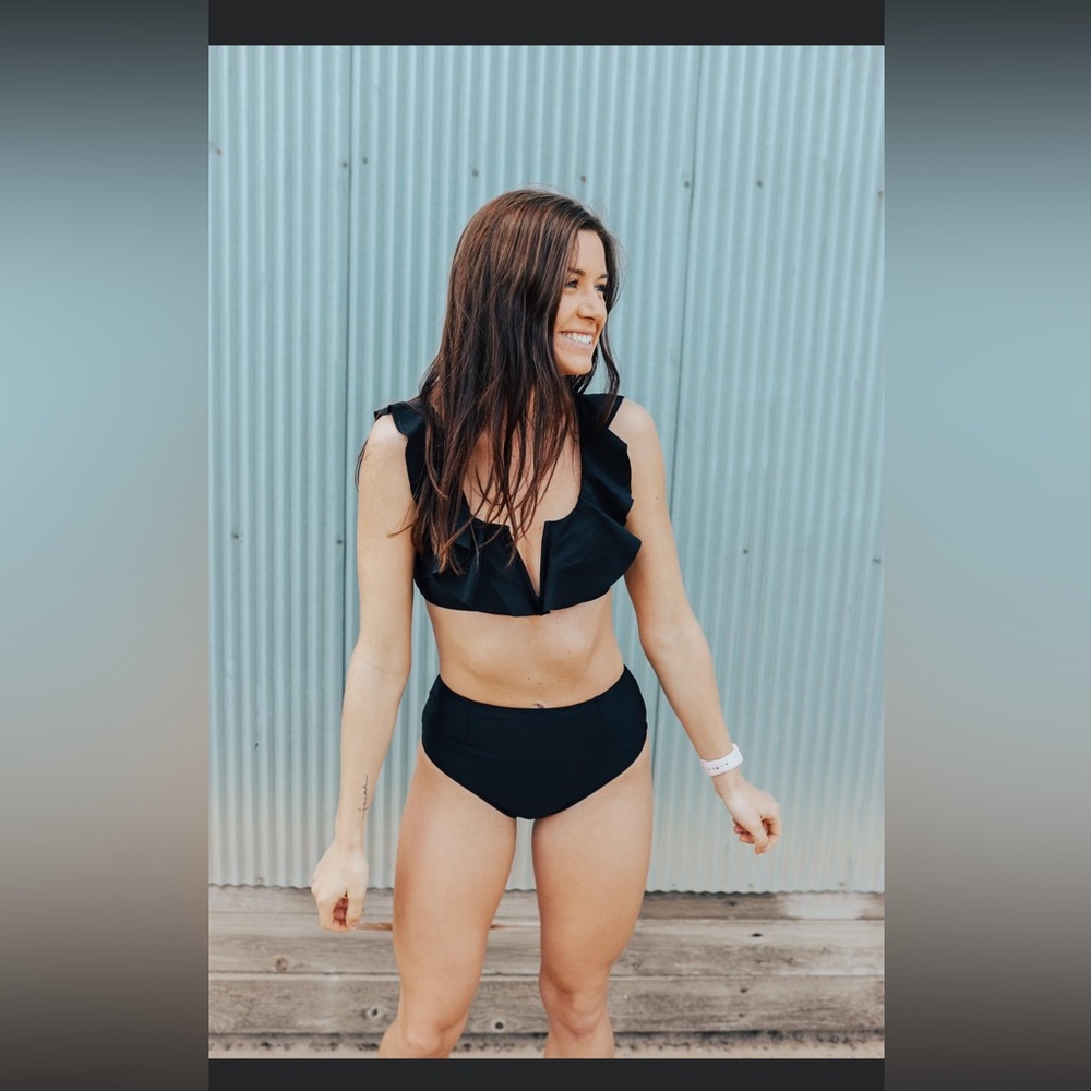 Ruffle top bikini